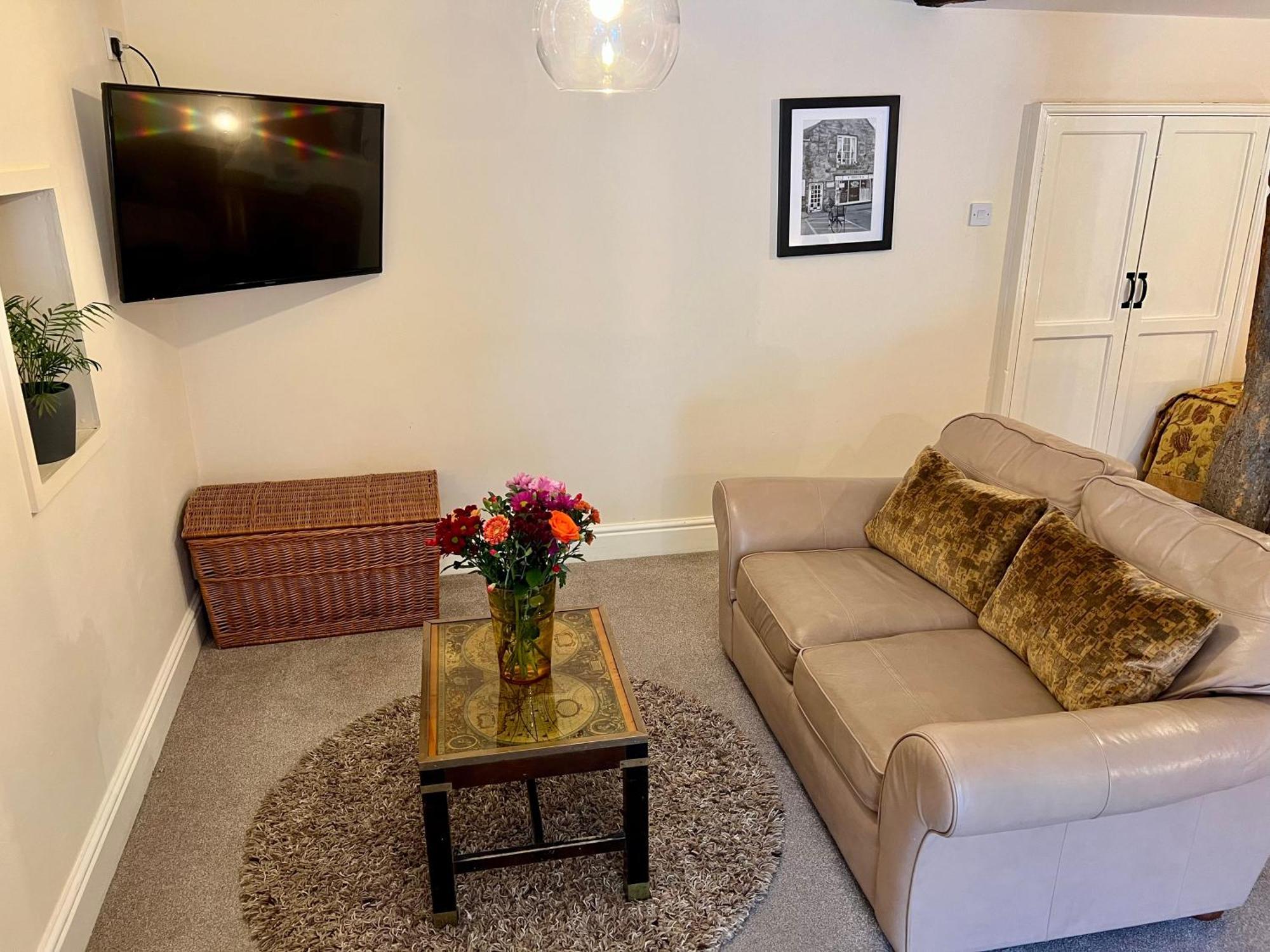 Dolgun Uchaf Historic B&B And Cottages In Snowdonia Dolgellau Exteriér fotografie