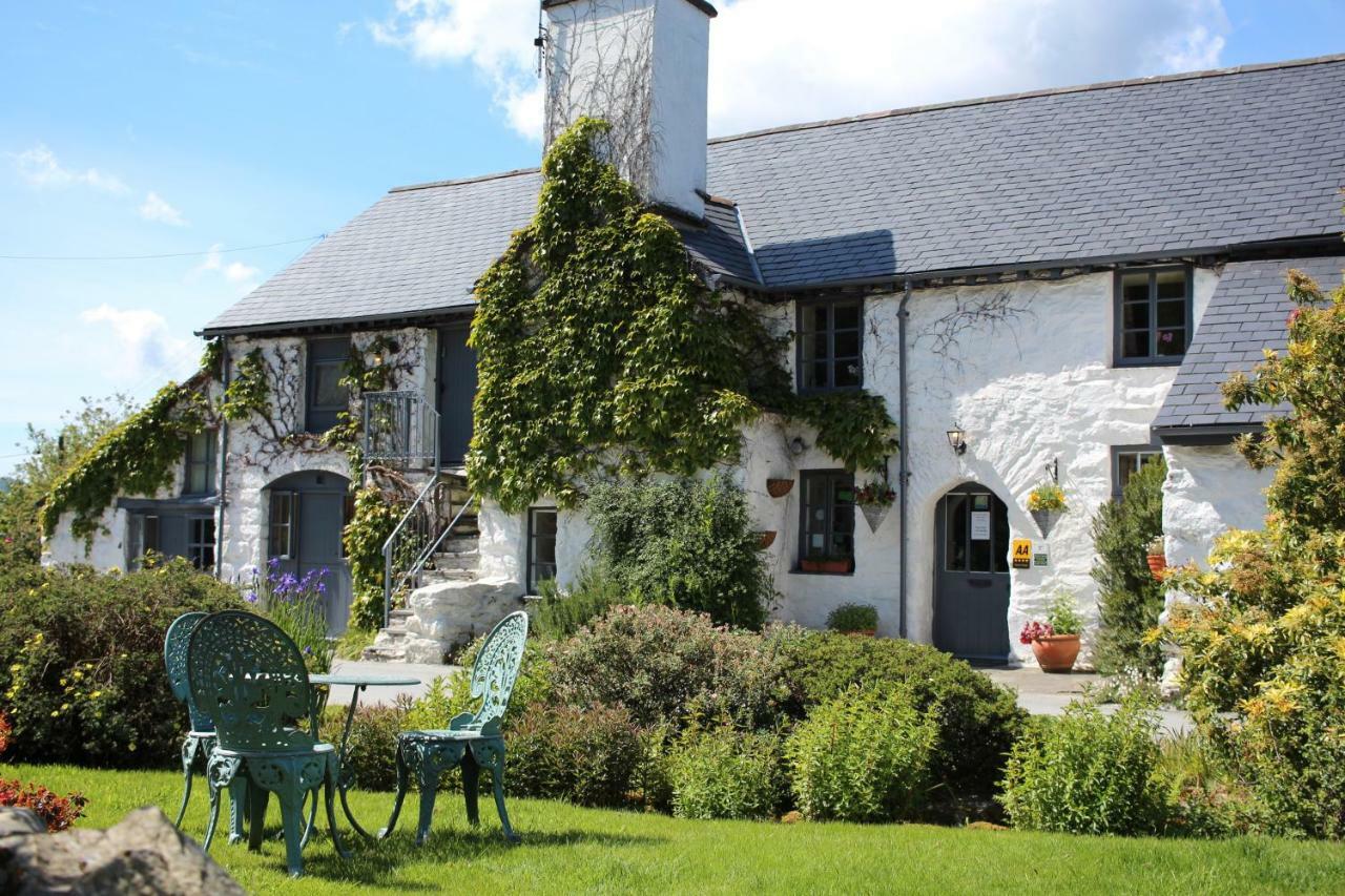 Dolgun Uchaf Historic B&B And Cottages In Snowdonia Dolgellau Exteriér fotografie