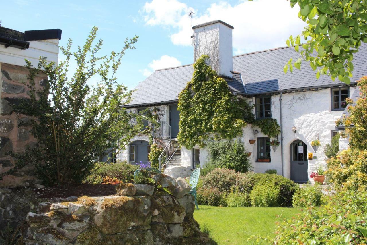 Dolgun Uchaf Historic B&B And Cottages In Snowdonia Dolgellau Exteriér fotografie